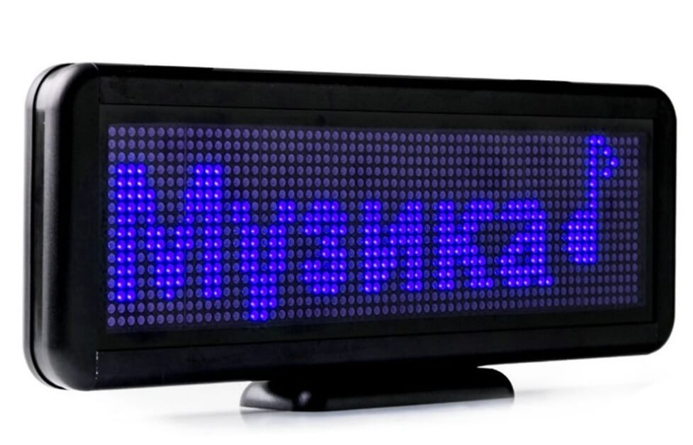 ビジネス用LEDパネル（テキストプログラミング付き）30 cm x 11 cm