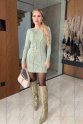 Dámske elagantné šaty  - svetlo zelená farba - MAJARA - fashion Julzz