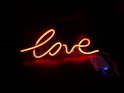 Светлыя знакі для пакоя - лагатып LOVE Led