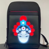Mochila inteligente LED, animación programable o texto con pantalla LED 24x24cm (control a través de teléfono inteligente)