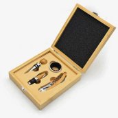 Cutie cadou din lemn pentru accesorii vin set de lux - 4buc