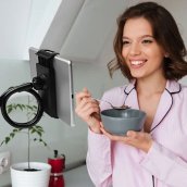 Soporte multifuncional para teléfono móvil: soporte flexible para teléfono/tableta de hasta 138 cm