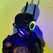 Capacete Party LED - Rave Cyberpunk 5000 com 24 LEDs multicoloridos