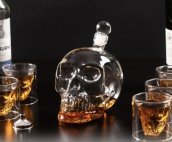 Skull whisky dekanter kristálykészlet 1000ml 6 db 3D pohárral 75ml