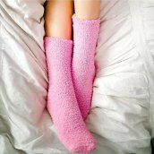 Ženske tople pamučne čarape - Donesite mi kafu - Smiješne roze neklizajuće čarape