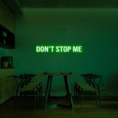 Belysning af 3D LED-skilte på væggen - DON´T STOP ME 100 cm