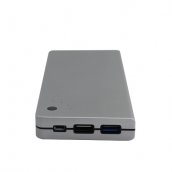 Ang portable charger na sobrang manipis na baterya na may kapasidad na 20000mAh + 2x output ng USB hanggang sa 2,4A