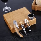 Cutie cadou din lemn pentru accesorii vin set de lux - 4buc