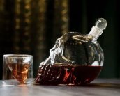 Skull whisky dekanter kristálykészlet 1000ml 6 db 3D pohárral 75ml