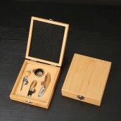 Cutie cadou din lemn pentru accesorii vin set de lux - 4buc