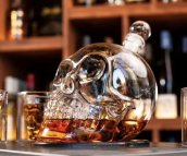 Skull whisky dekanter kristálykészlet 1000ml 6 db 3D pohárral 75ml