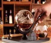 Globe dekanter hajóval - Whisky kancsó fa állvánnyal + 4 pohár + 9 kő