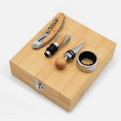 Cutie cadou din lemn pentru accesorii vin set de lux - 4buc