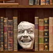 Boekenplanksculptuur - boekenplankbeelden met grappige gezichten als decoratie (Boekensteunbeeld)