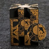 Cubo de Rubik Misterioso - Puzzle con símbolos místicos