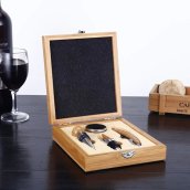 Cutie cadou din lemn pentru accesorii vin set de lux - 4buc