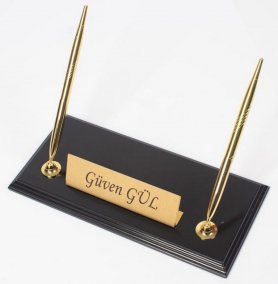 Pen holder for desk - wooden with black base with gold nameplate + 2 gold pens