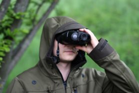 Binoculars - night vision hanggang sa 100m / 400m daylight na may headband + Micro SD