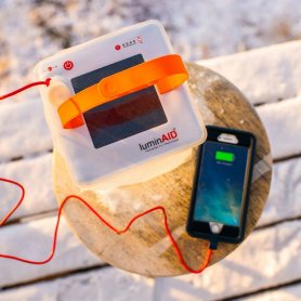 Lanternă solară - 2 în 1 lumină de camping pentru exterior + încărcător USB 2000 mAh - LuminAid PackLite Max