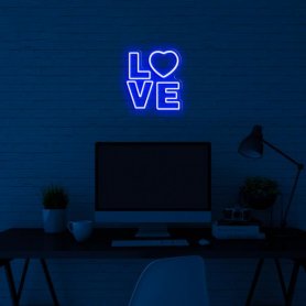 Неонавая святлодыёдная шыльда на сцяне - 3D лагатып LOVE 50 см
