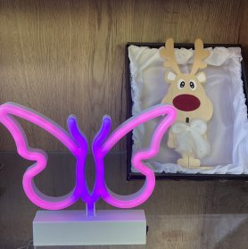 Motýl (BUTTERFLY) - Svítící neonové LED logo na podstavci
