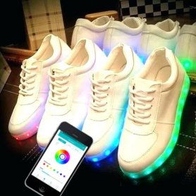 Chaussures d'éclairage à LED LED - via contrôlée mobiles