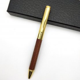 Nahast pliiats – luksuslik kuldne pliiats, eksklusiivne nahkkattega disain