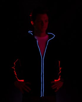 Led kapuuts – neoonsinine