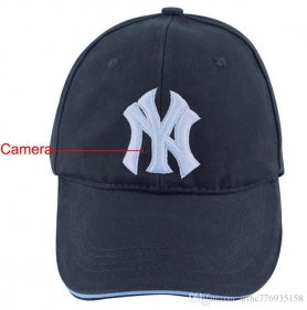 Spy cap ng camera na may BUONG HD camera + WiFi (kontrol sa pamamagitan ng app sa smartphone)