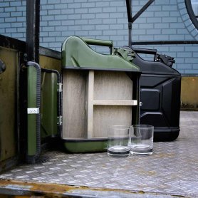 JERRYCAN - minibar cu canistră în cutie de 10L + 2 pahare de whisky