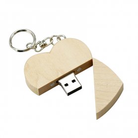 Pen drive USB em forma de coração de madeira