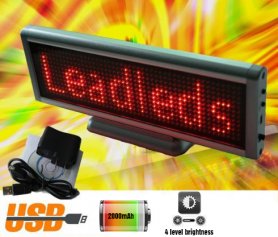 Interaktivt LED-display med tekst, der glider 22x7,6 cm - rød