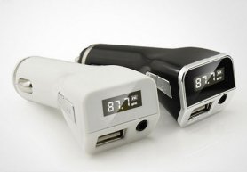 Moderni FM auto odašiljač + AUX + USB punjač