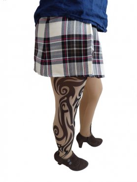Pantyhose na may gayak - Pekeng mga tattoo