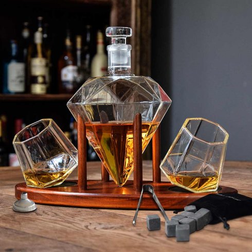 Whisky set - marangyang whisky carafe + 2 baso sa isang kahoy na stand
