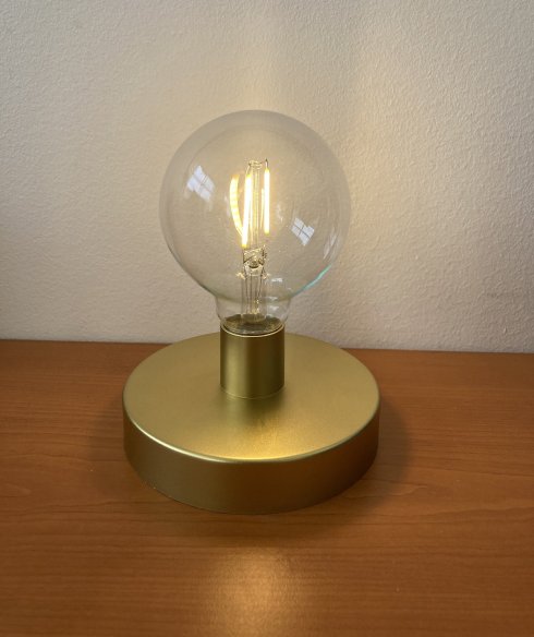 Žárovka lampa stolní - noční LED světlo na podstavci