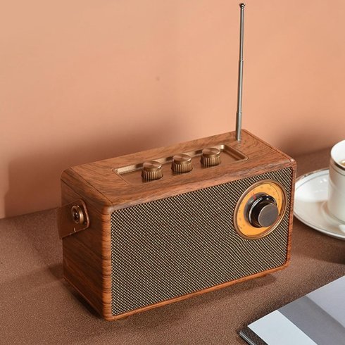 ✨最終お値下価格✨ ラジオ【カモメ】レトロ　 AM . FM 　新品未使用 AM FMラジオ - レトロなビンテージスタイルの木製、Bluetooth + AUX