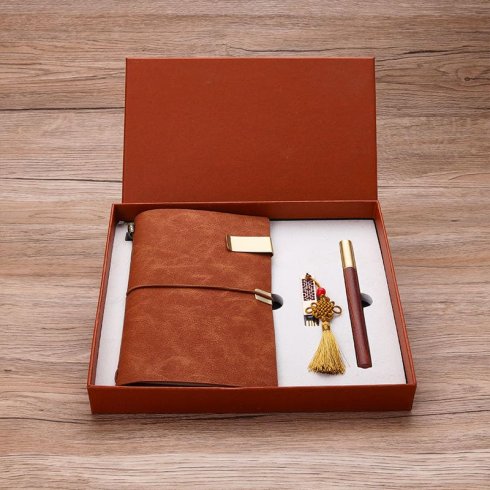 Caderno de couro + caneta de madeira + chave USB 16GB - Conjunto de presente de luxo