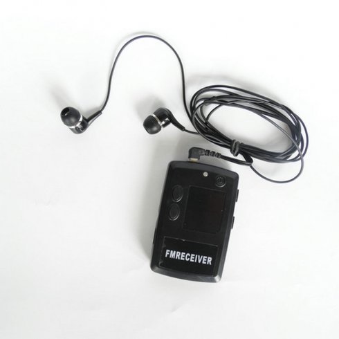 Dispositivo de escucha para grabar los parlantes dentro de los 500 m