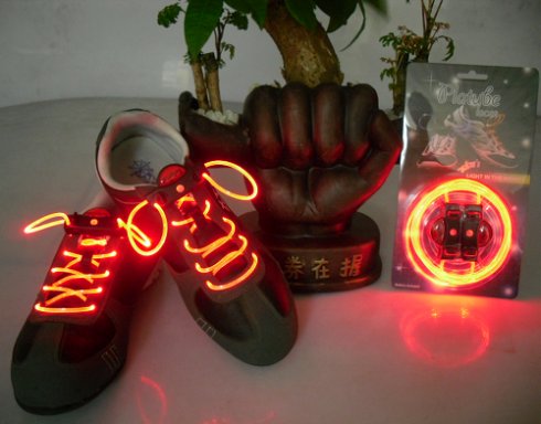 أربطة الحذاء LED - أحمر