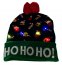 Topi musim sejuk Krismas dengan pom pom - Nyalakan beanie dengan LED - HO HO HO