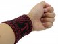 Heating wrist protection - thermal and magnetic pads