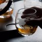 Decantor glob cu navă - Set carafe pentru whisky cu suport din lemn + 4 pahare + 9 pietre