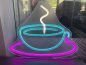 Coffe (Cup of coffee) - Upplyst LED neonljusskylt hängande på väggen