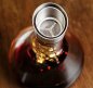 Boroskancsó - Luxus boros dekanter 1500ml szett arany hegy + tisztító golyókkal