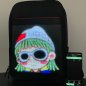 Ang LED smart backpack na programmable na animasyon o teksto na may LED display 24x24cm (kontrol sa pamamagitan ng smartphone)