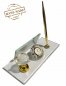Porte-stylo or - support de table en verre + globe en cristal + montre