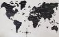 Världskarta i trä på väggen - färg svart 200 cm x 120 cm