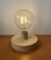 Žárovka lampa stolní - noční LED světlo na podstavci