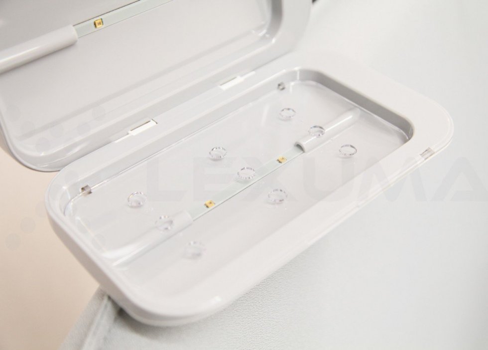 XGerm Pro mobile phone disinfection - Sterilization in 6 minutes with 2x 2W UV LED radiation
